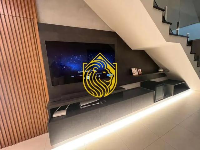Casa venda em Região Imediata de Guaratinguetá, Região Metropolitana do Vale do Paraíba e Litoral Norte