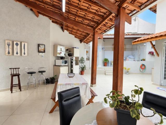 Casa venda em Quadrante Noroeste, Pouso Alegre