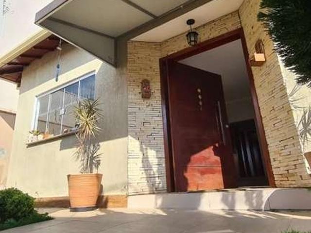 Casa venda em Região Geográfica Imediata de Pouso Alegre, Pouso Alegre