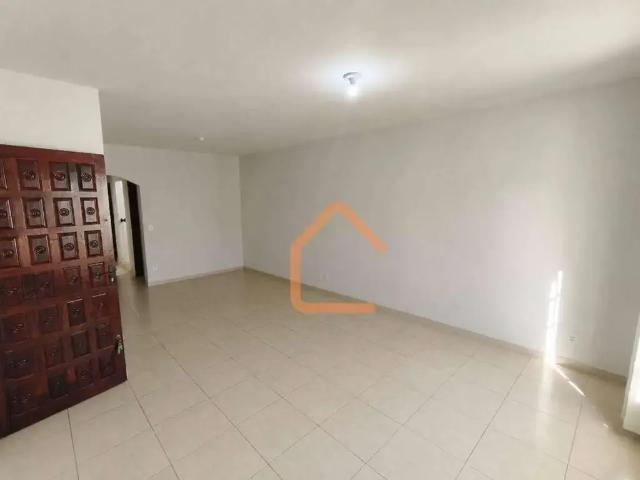 Casa venda em Região Geográfica Imediata de Pouso Alegre, Pouso Alegre