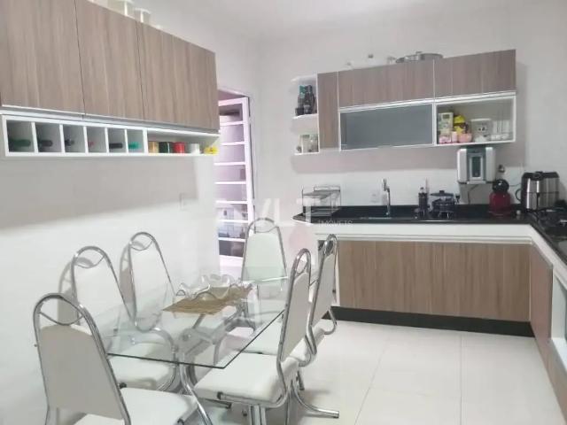 Casa venda em Região Geográfica Imediata de Pouso Alegre, Pouso Alegre