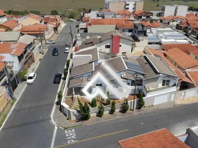 Casa venda em Região Geográfica Imediata de Pouso Alegre, Pouso Alegre