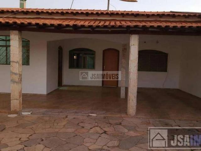 Casa venda em Pradópolis, Região Geográfica Intermediária de Ribeirão Preto