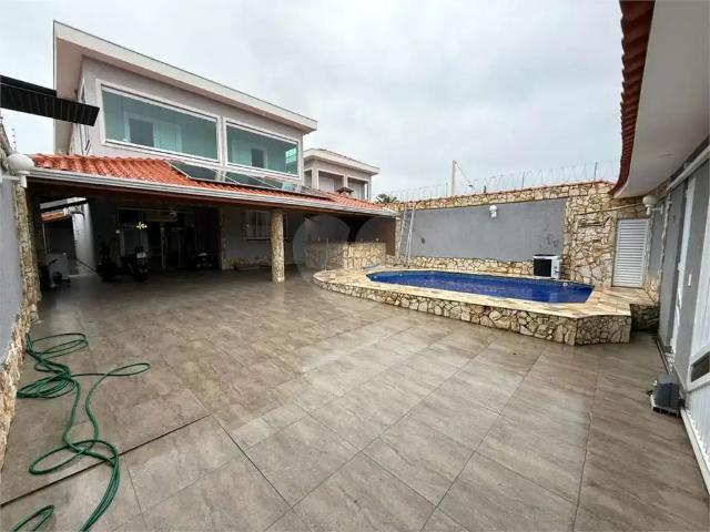 Casa venda em Região Imediata de Santos, Região Metropolitana da Baixada Santista