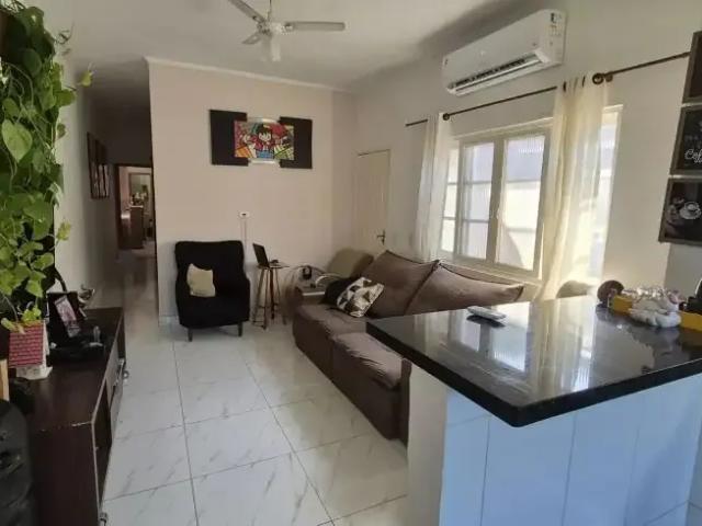 Casa venda em Solemar, Praia Grande