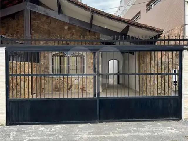 Casa venda em Região Imediata de Caraguatatuba-Ubatuba-São Sebastião, Região Metropolitana do Vale do Paraíba e Litoral Norte
