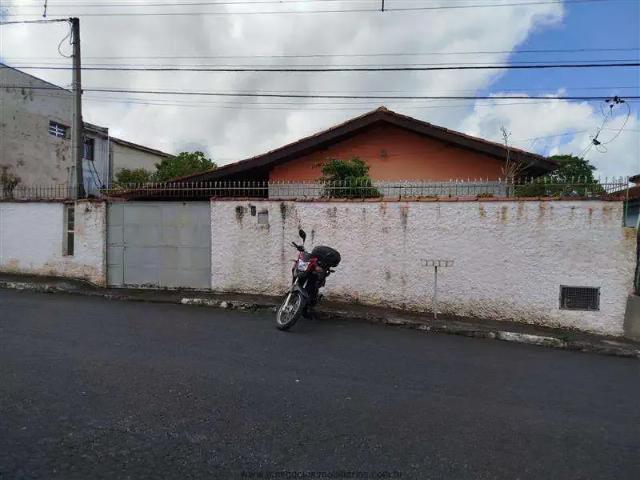 Casa venda em Região Imediata de Registro, Registro