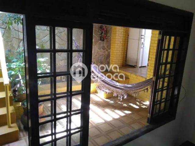 Casa venda em Região Geográfica Imediata do Rio de Janeiro, Região Metropolitana do Rio de Janeiro