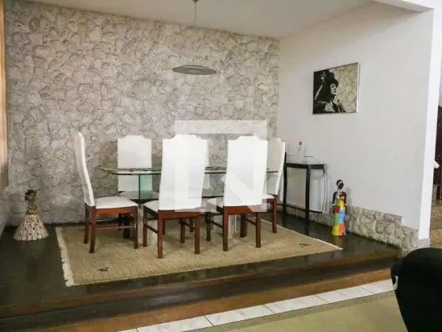 Casa venda em Região Geográfica Imediata do Rio de Janeiro, Região Metropolitana do Rio de Janeiro