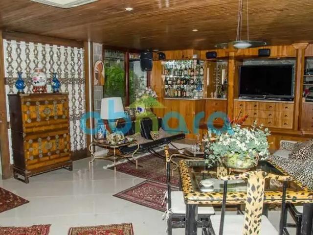 Casa venda em Região Geográfica Imediata do Rio de Janeiro, Região Metropolitana do Rio de Janeiro