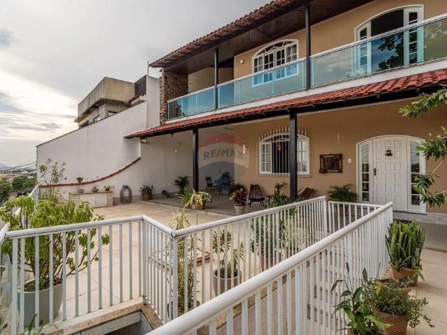 Casa venda em Jardim Carioca, Rio de Janeiro