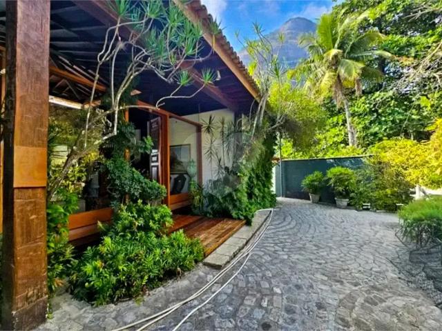 Casa venda em Região Geográfica Imediata do Rio de Janeiro, Região Metropolitana do Rio de Janeiro