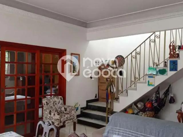 Casa venda em Região Geográfica Imediata do Rio de Janeiro, Região Metropolitana do Rio de Janeiro