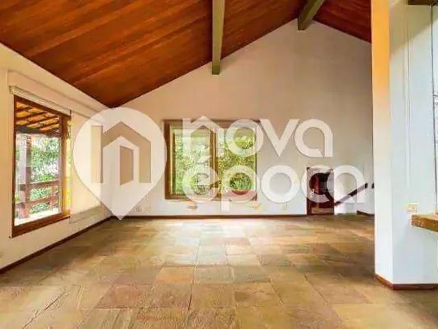Casa venda em Região Geográfica Imediata do Rio de Janeiro, Região Metropolitana do Rio de Janeiro