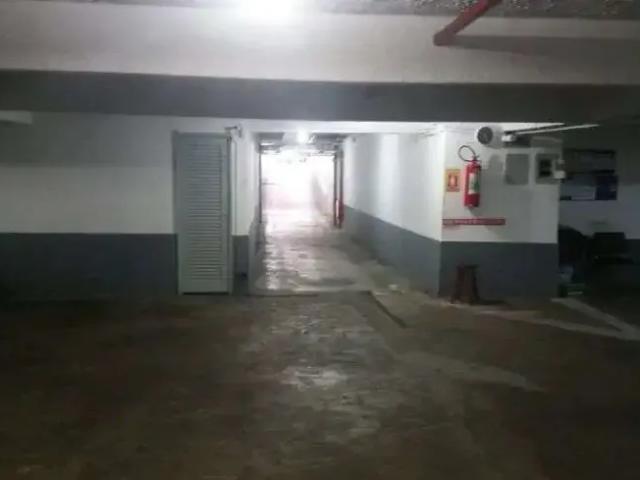 Garagem venda em Região Geográfica Imediata do Rio de Janeiro, Região Metropolitana do Rio de Janeiro
