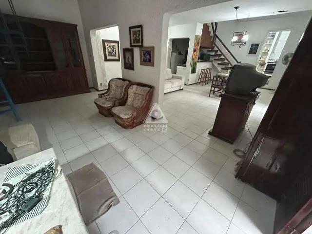 Casa venda em Região Geográfica Imediata do Rio de Janeiro, Região Metropolitana do Rio de Janeiro