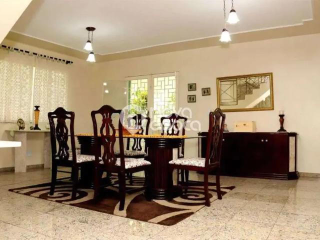 Casa venda em Região Geográfica Imediata do Rio de Janeiro, Região Metropolitana do Rio de Janeiro