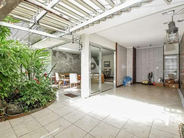 Casa venda em Região Geográfica Imediata do Rio de Janeiro, Região Metropolitana do Rio de Janeiro
