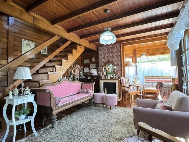 Casa venda em Nova Crixás, Região Geográfica Intermediária de Goiânia