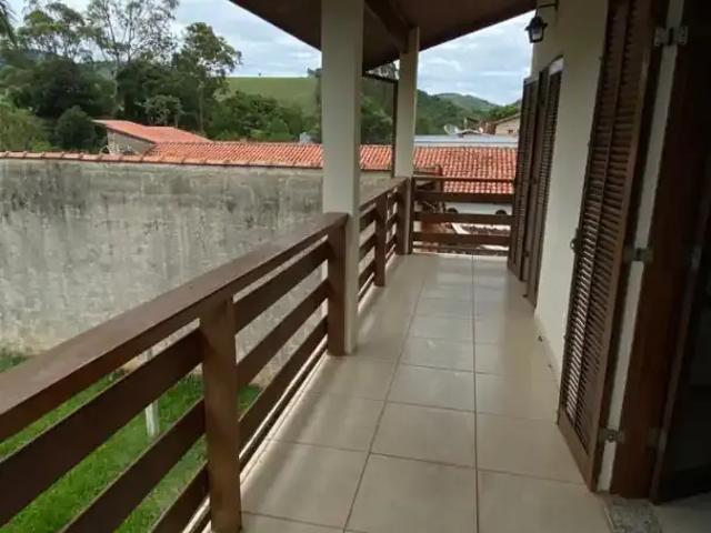 Casa venda em Região Imediata de Taubaté-Pindamonhangaba, Região Metropolitana do Vale do Paraíba e Litoral Norte