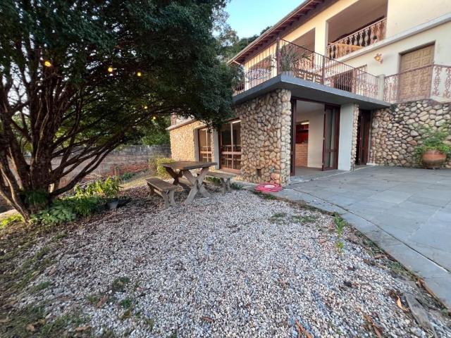 Casa venda em Região Imediata de Taubaté-Pindamonhangaba, Região Metropolitana do Vale do Paraíba e Litoral Norte