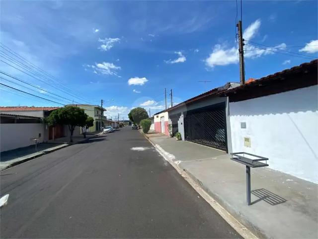 Casa venda em São Carlos