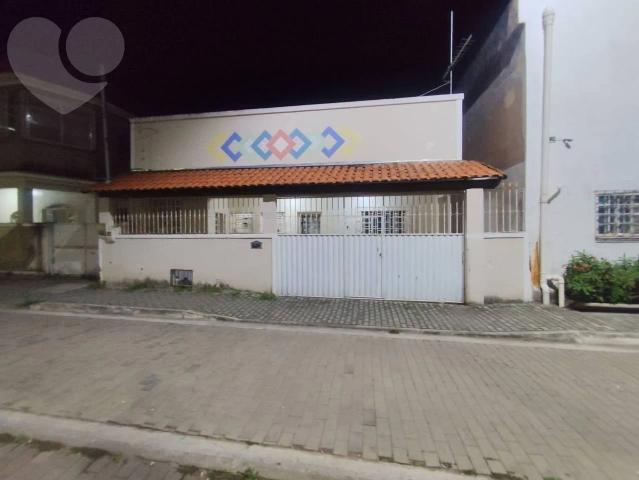 Casa venda em Mangueira, São Gonçalo