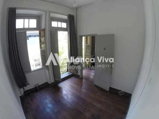 Casa venda em Galeria Cruzeiro, São Gonçalo
