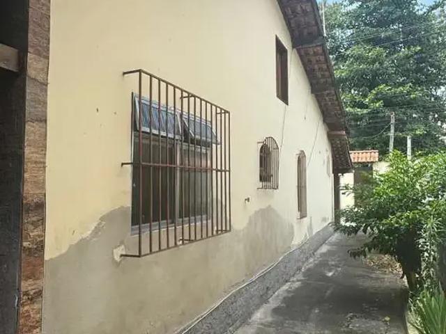 Casa venda em São Gonçalo, Região Geográfica Intermediária do Rio de Janeiro