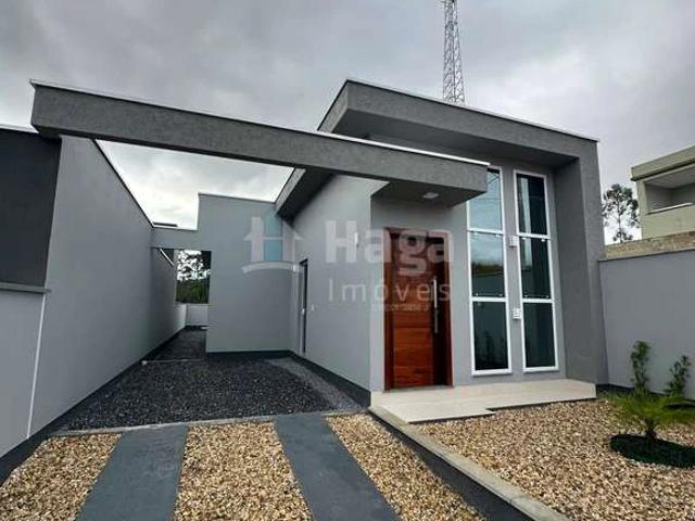 Casa venda em São João Batista, Região Geográfica Intermediária de Blumenau