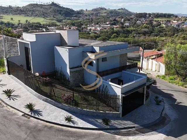 Casa venda em São José do Rio Pardo, Região Geográfica Intermediária de Campinas