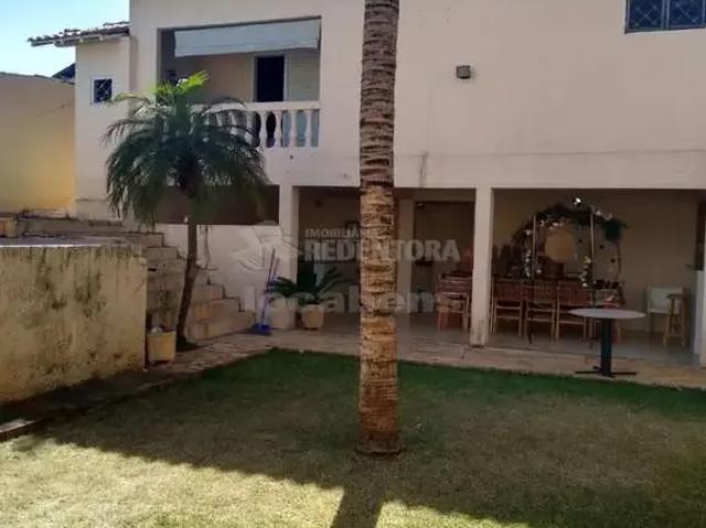 Casa venda em São José do Rio Preto, Região Geográfica Intermediária de São José do Rio Preto