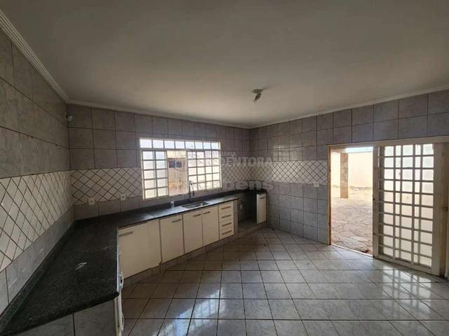 Casa venda em São José do Rio Preto, Região Geográfica Intermediária de São José do Rio Preto