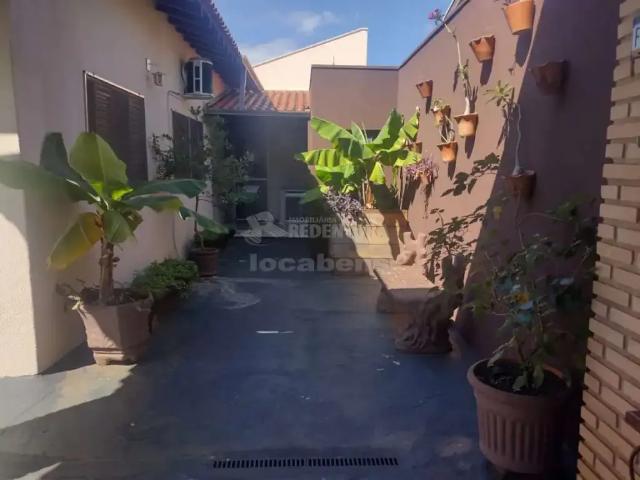 Casa venda em Região Imediata de São José do Rio Preto, Região Metropolitana de São José do Rio Preto