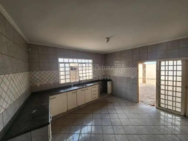 Casa venda em Região Imediata de São José do Rio Preto, Região Metropolitana de São José do Rio Preto