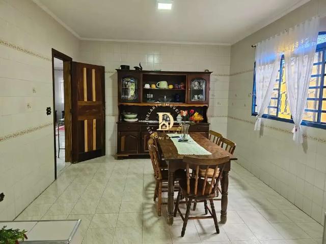 Casa venda em Região Imediata de São José dos Campos, Região Metropolitana do Vale do Paraíba e Litoral Norte