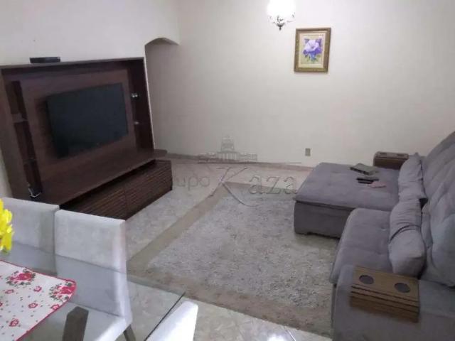 Casa venda em Região Imediata de São José dos Campos, Região Metropolitana do Vale do Paraíba e Litoral Norte