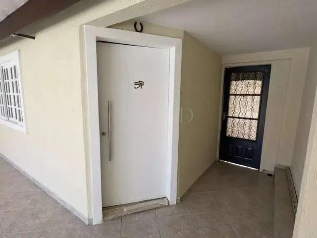 Casa venda em Região Imediata de São José dos Campos, Região Metropolitana do Vale do Paraíba e Litoral Norte