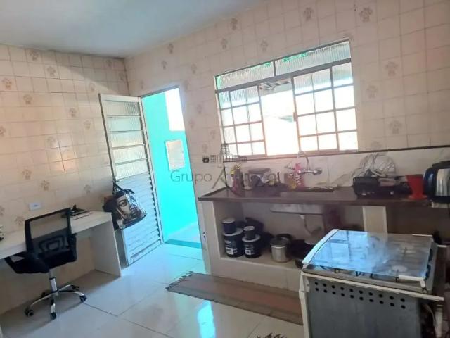 Casa venda em Região Imediata de São José dos Campos, Região Metropolitana do Vale do Paraíba e Litoral Norte