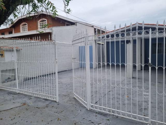 Casa venda em Região Imediata de São José dos Campos, Região Metropolitana do Vale do Paraíba e Litoral Norte