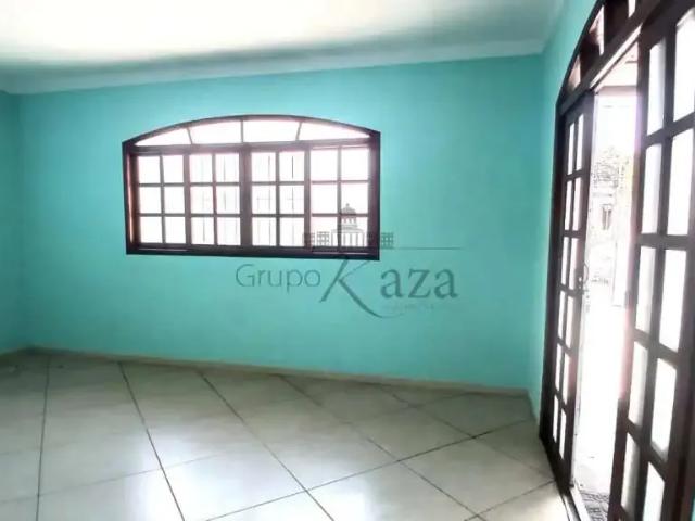 Casa venda em Região Imediata de São José dos Campos, Região Metropolitana do Vale do Paraíba e Litoral Norte