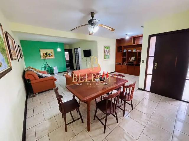 Casa venda em Região Imediata de São José dos Campos, Região Metropolitana do Vale do Paraíba e Litoral Norte