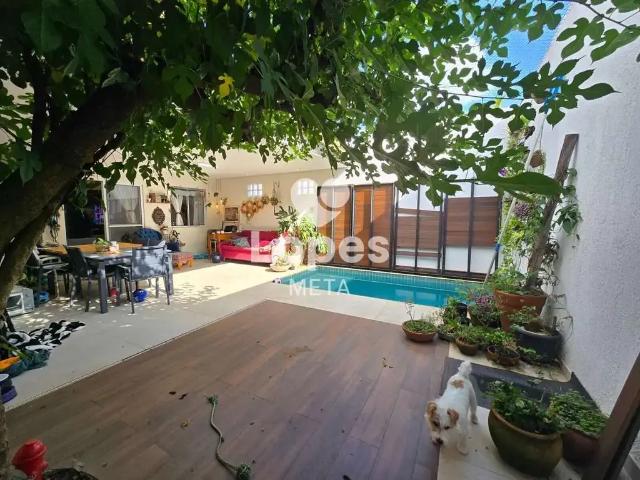 Casa venda em Região Imediata de São José dos Campos, Região Metropolitana do Vale do Paraíba e Litoral Norte
