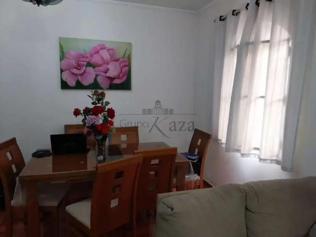 Casa venda em Região Imediata de São José dos Campos, Região Metropolitana do Vale do Paraíba e Litoral Norte