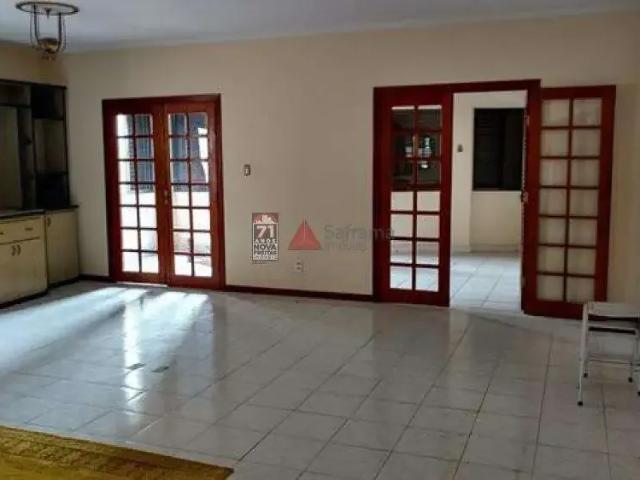 Casa venda em Região Imediata de São José dos Campos, Região Metropolitana do Vale do Paraíba e Litoral Norte