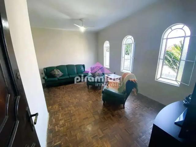 Casa venda em Região Imediata de São José dos Campos, Região Metropolitana do Vale do Paraíba e Litoral Norte
