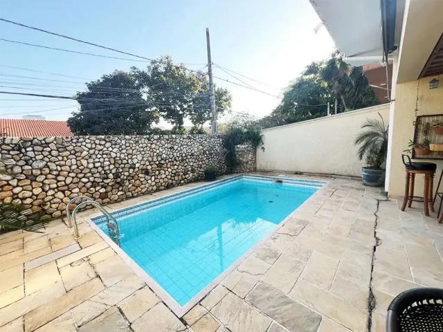 Casa venda em Região Imediata de São José dos Campos, Região Metropolitana do Vale do Paraíba e Litoral Norte