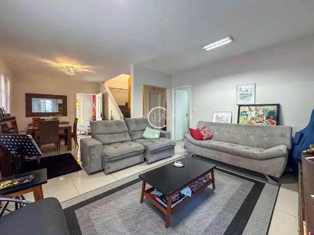 Casa venda em Região Imediata de São José dos Campos, Região Metropolitana do Vale do Paraíba e Litoral Norte
