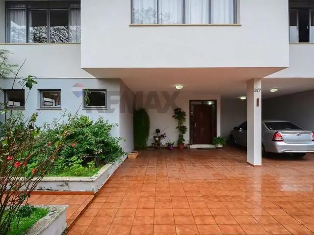 Casa venda em Região Imediata de São José dos Campos, Região Metropolitana do Vale do Paraíba e Litoral Norte