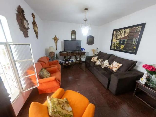 Casa venda em Região Imediata de São José dos Campos, Região Metropolitana do Vale do Paraíba e Litoral Norte